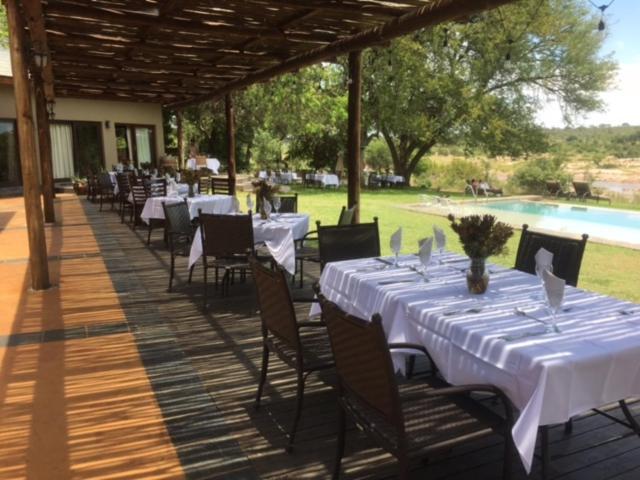 Mjejane River Lodge Hectorspruit Экстерьер фото